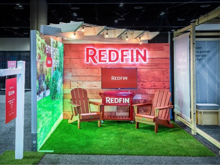 redfin ten by ten custom exhibit display